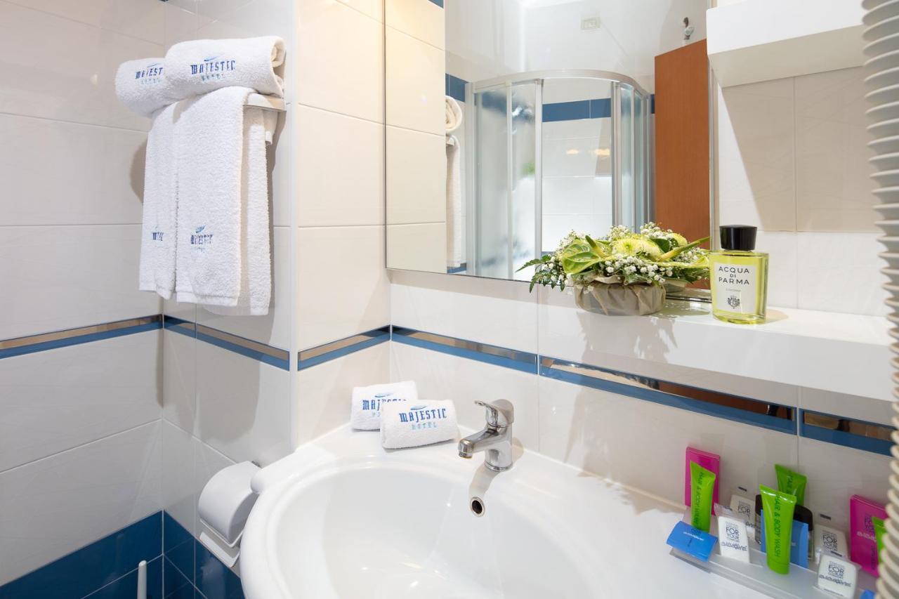 Majestic Beach Hotel & Wellness Bibione Exterior photo