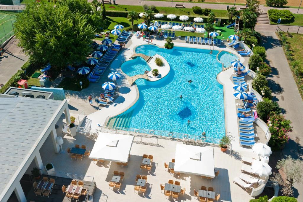 Majestic Beach Hotel & Wellness Bibione Exterior photo